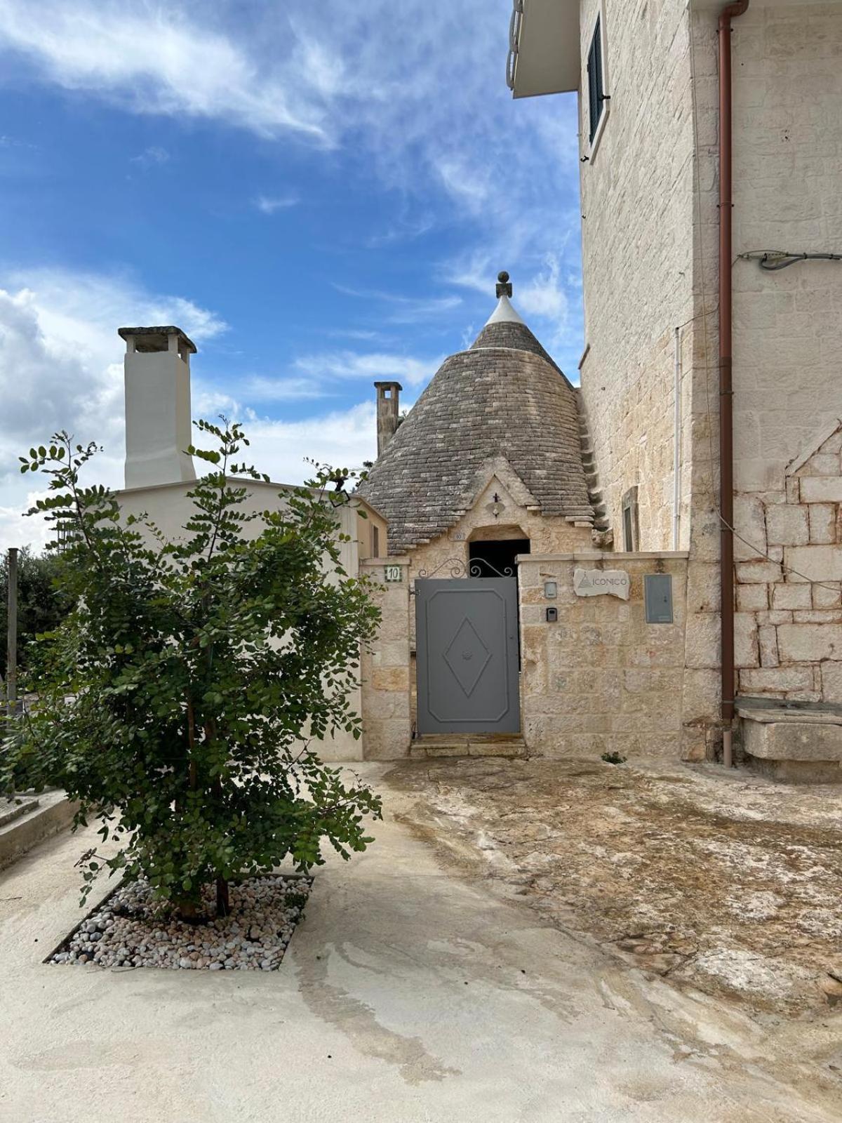 Iconico - Authentic Trulli Experience Apartment Cisternino Luaran gambar